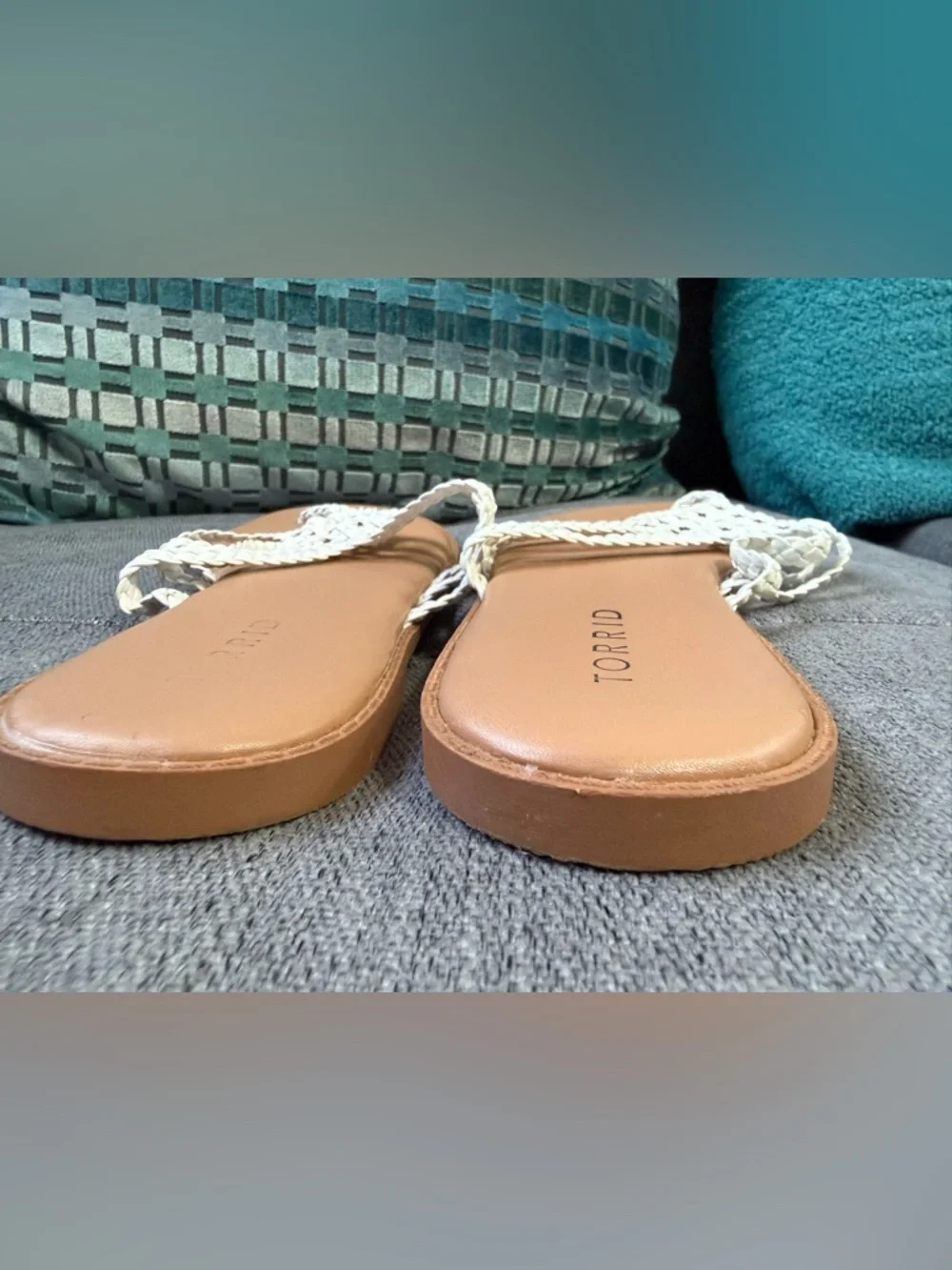 Torrid White Faux Leather Braided Flip-Flop Sandals, Size 8WW